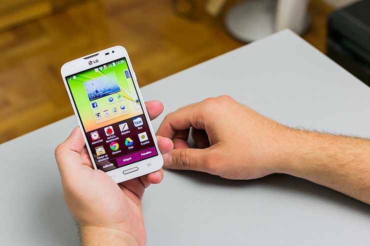 LG L70 (17).jpg